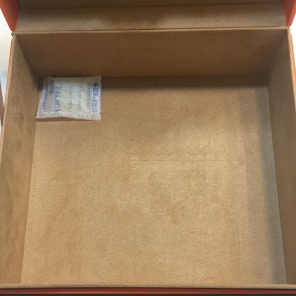 🎉last deal 🎉Tory Burch box - Picture 4 of 5